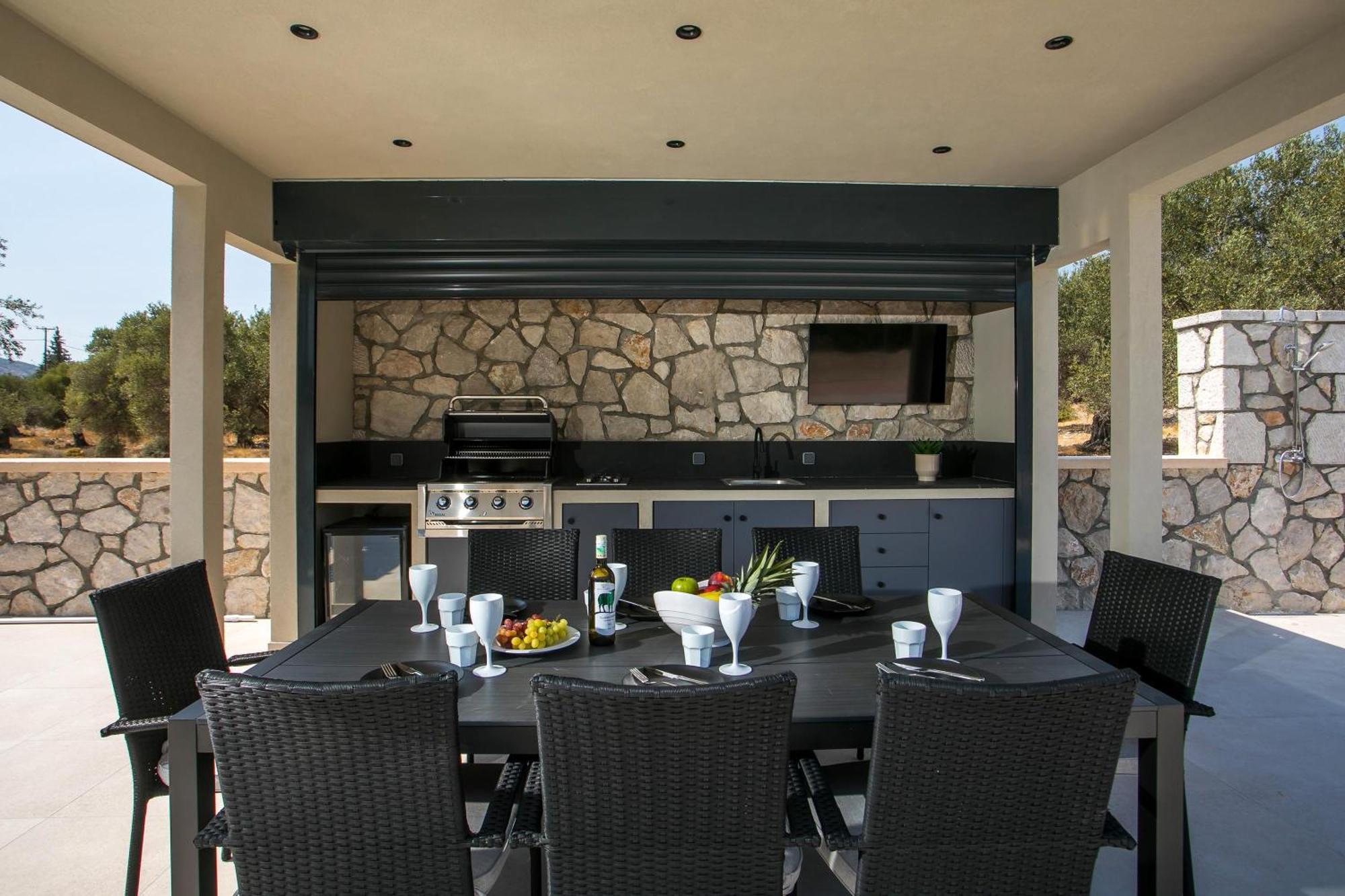 Dream Villa Charaki